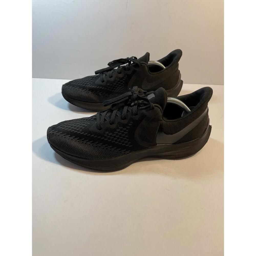 Nike Zoom WinFlo 6 Mens Black Running Shoes Mens Size 11 Sneakers  AQ7497-004